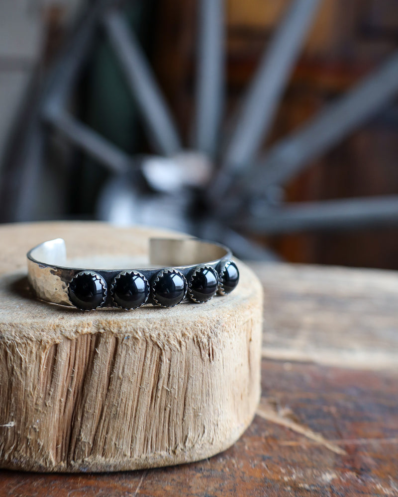 Richard Schmidt 5 Onyx Rounds 10MM Cuff