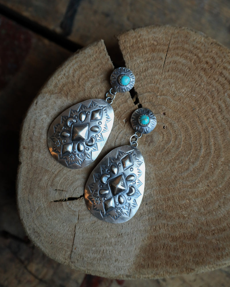 Pineapple Concho With Turquoise Earring 