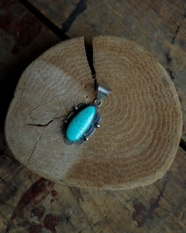 Oval Kingman Turquoise 2 Sterling Silver Dots Pendant 