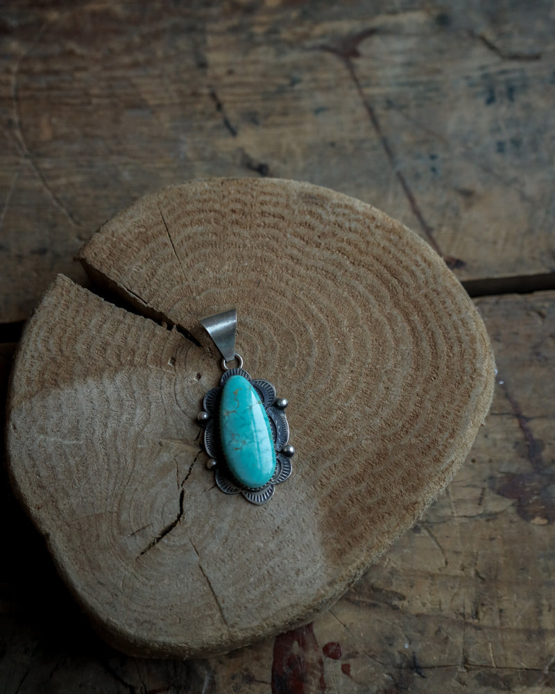 Oval Kingman Turquoise 2 Sterling Silver Dots Pendant 