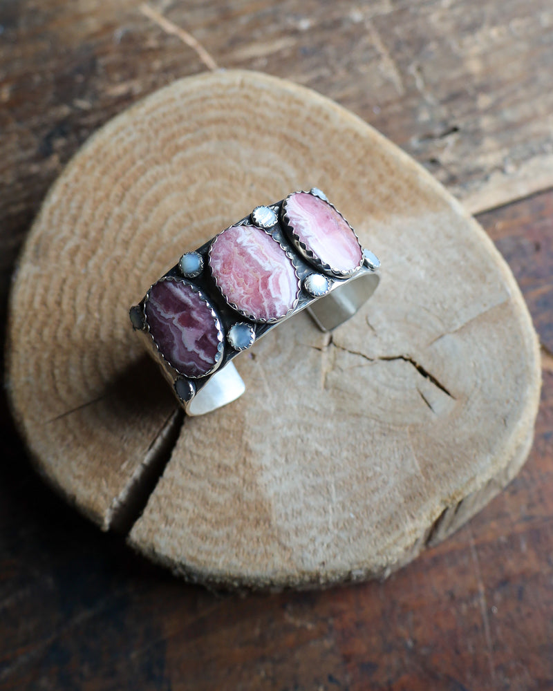 RICHARD SCHMIDT RHODOCHROSITE AND MOTHER OF PEARL CUFF