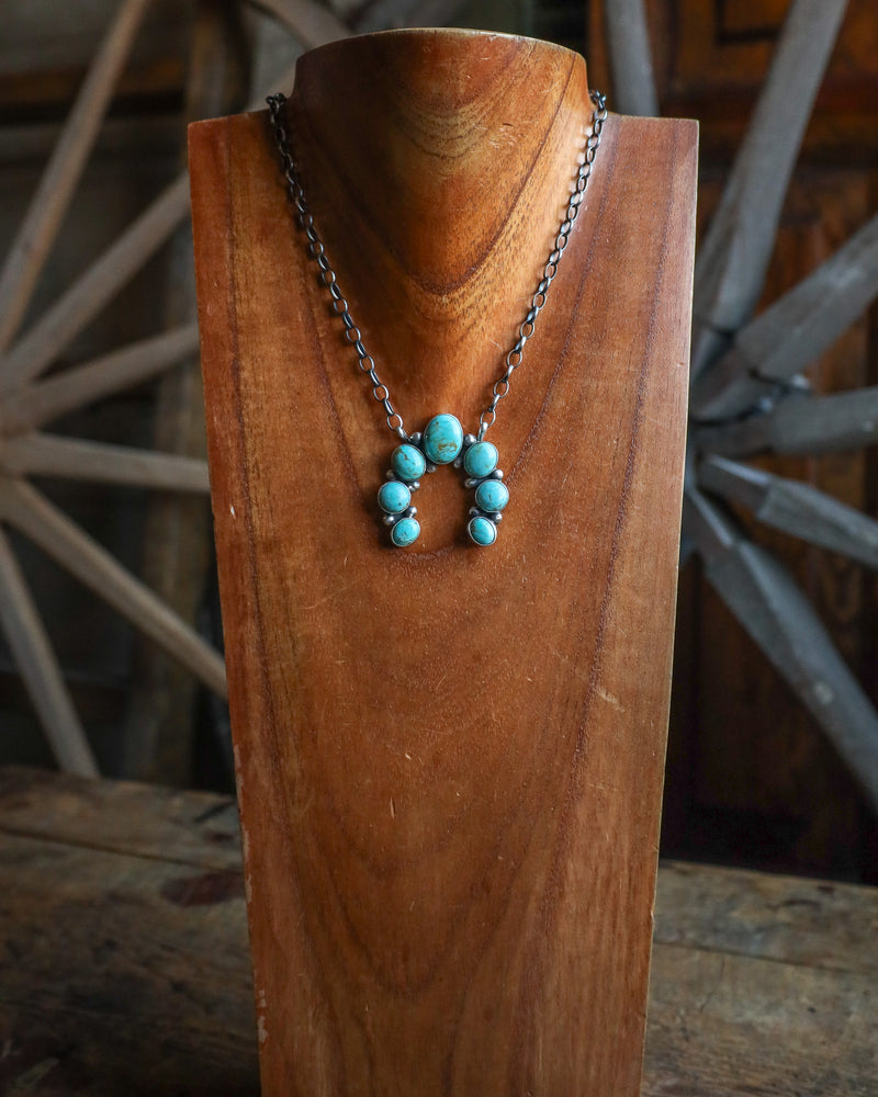 Kingman Turquoise Naja On Chain Necklace 