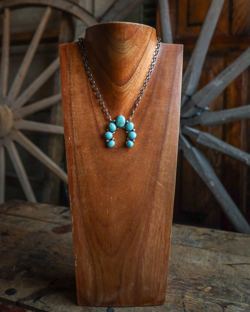 Kingman Turquoise Naja On Chain Necklace 