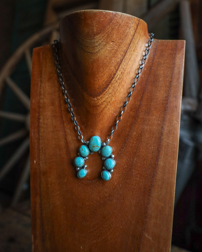 Kingman Turquoise Naja On Chain Necklace 