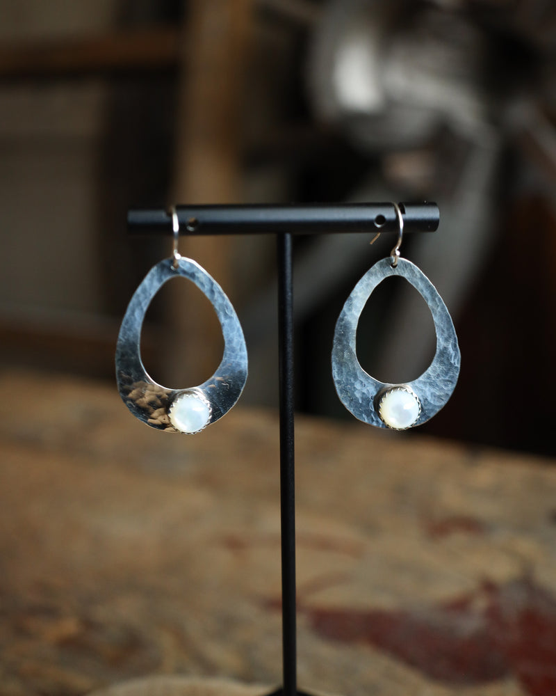 Richard Schmidt Oval Cutout Mother Of Pearl Bottom Earring 