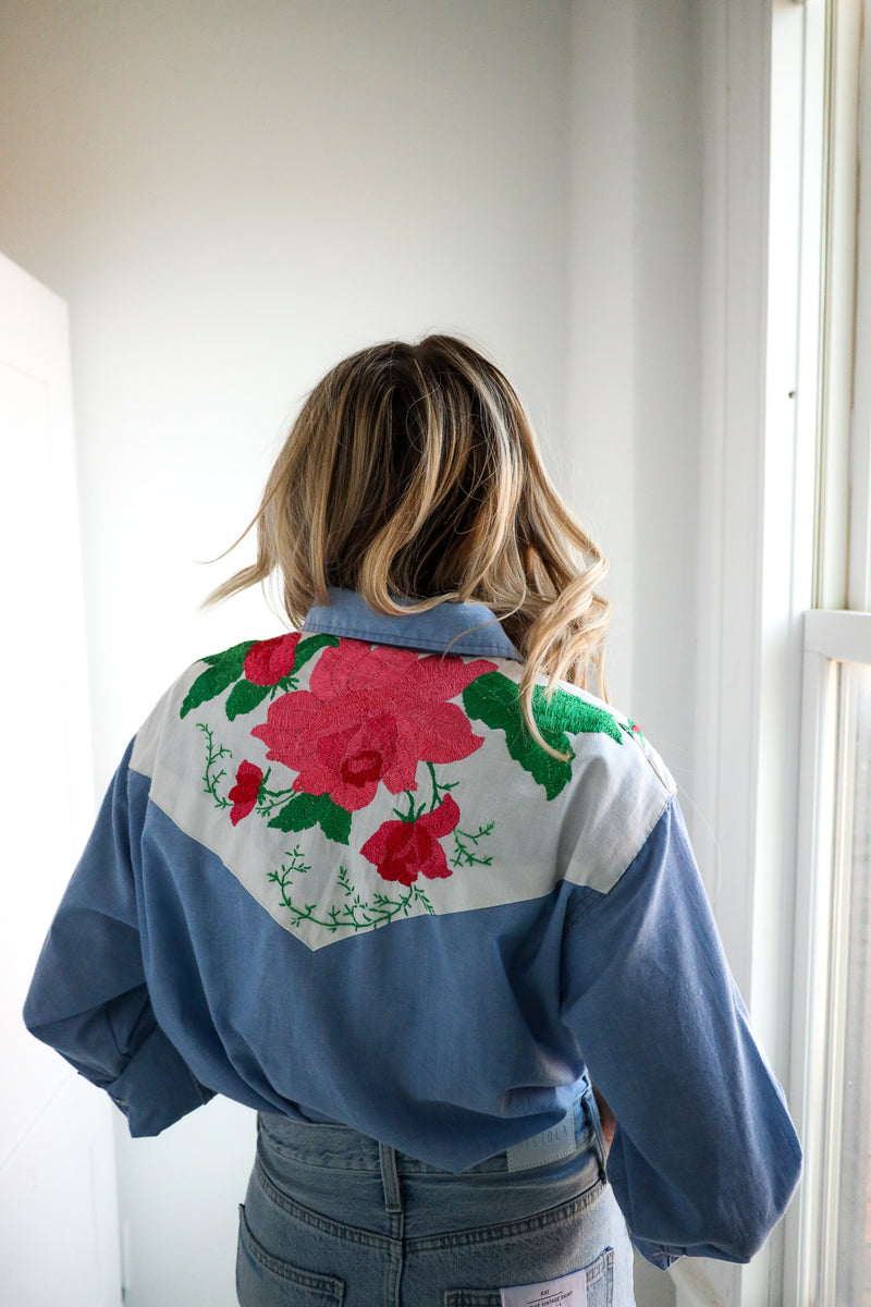 Totem Embroidery Roses Blouse