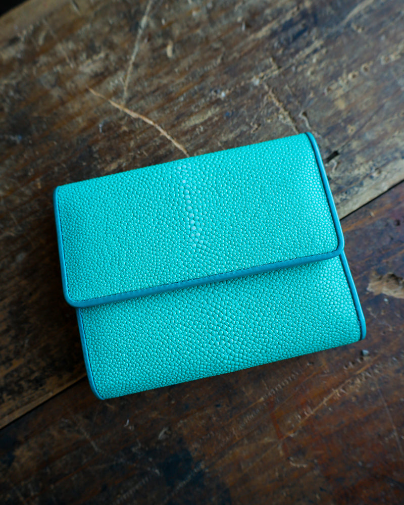 SQUARE AQUA STINGRAY WALLET