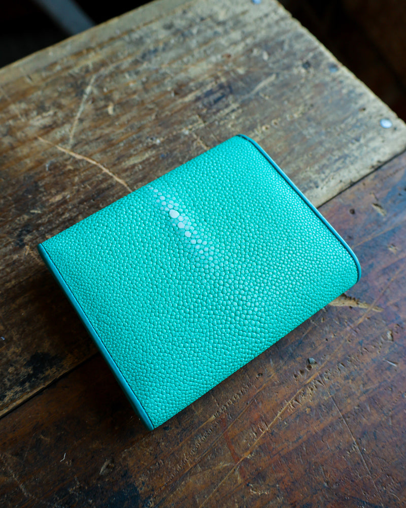 SQUARE AQUA STINGRAY WALLET