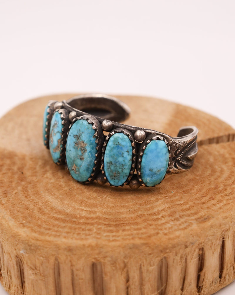 PEYOTE BIRD 5 TURQUOISE OVALS CUFF