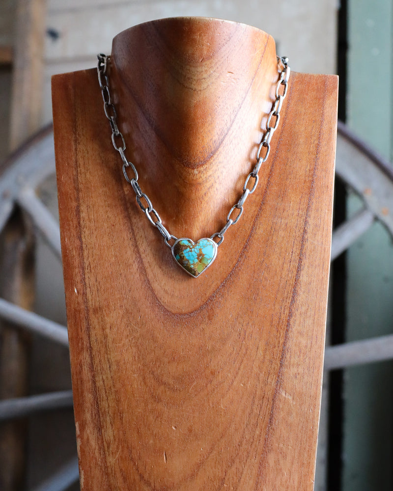 Love Tokens Large 25CT Kingman Turquoise Heart Chain Necklace