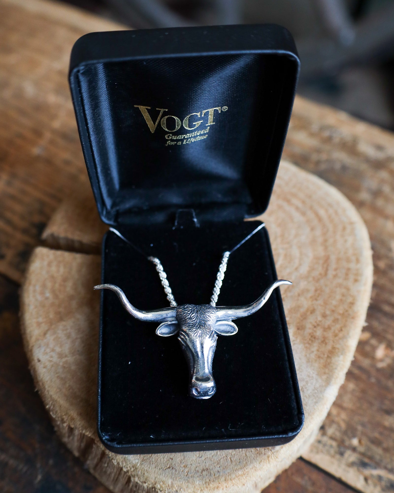 MAVERICK EXCLUSIVE VOGT 20