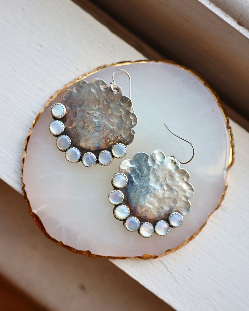 RICHARD SCHMIDT SCALLOP 7 MOTHER OF PEARL ROUNDS EARRINGS