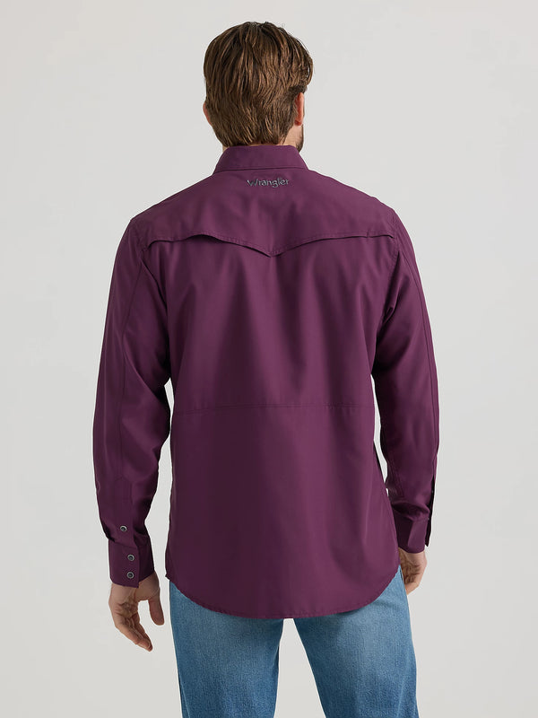 Wrangler Men's Performance Snap Long Sleeve Solid Shirt in Plum