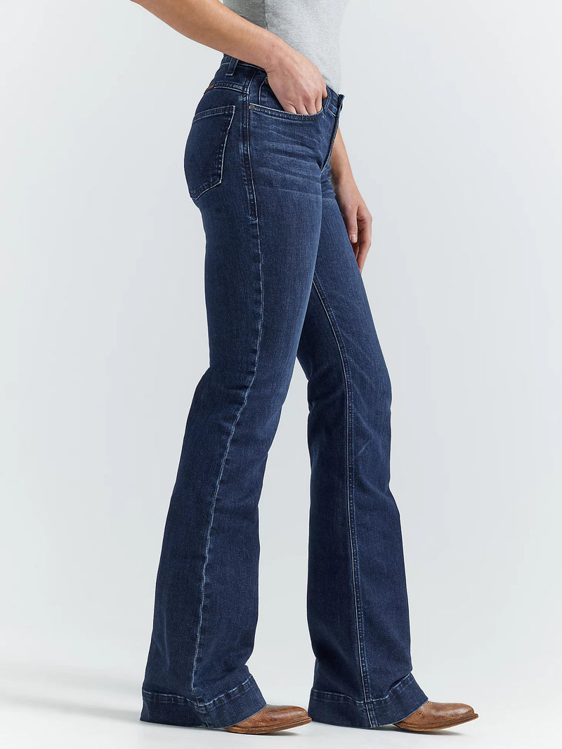 WRANGLER ULTIMATE RIDING JEAN WILLOW MID-RISE TROUSER IN SLOANE