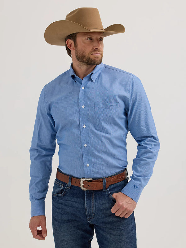 Wrangler Cody Johnson One Pocket Button Down Shirt in Blue Diamonds