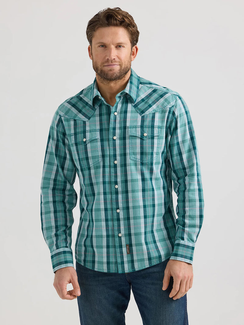 Wrangler Retro® Premium Long Sleeve Western Snap Plaid Shirt