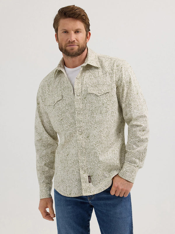 Wrangler® Retro® Premium Long Sleeve Western Snap Printed Shirt