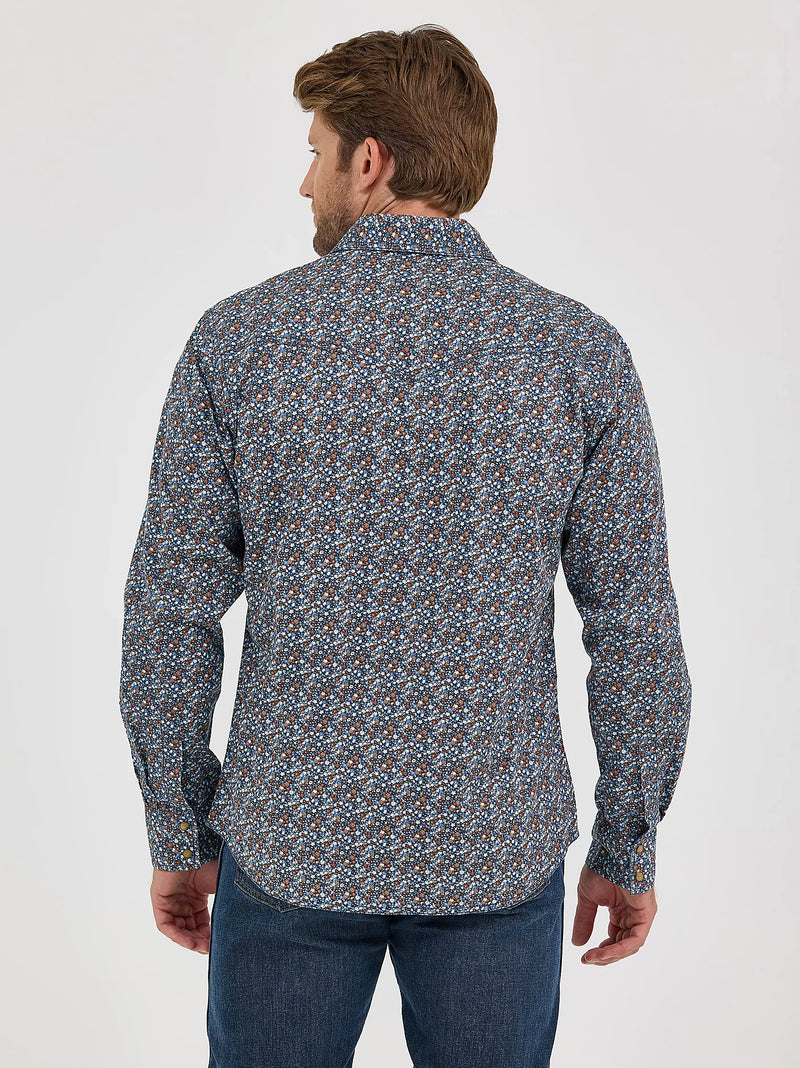 Wrangler® Retro® Premium Long Sleeve Western Snap Printed Shirt