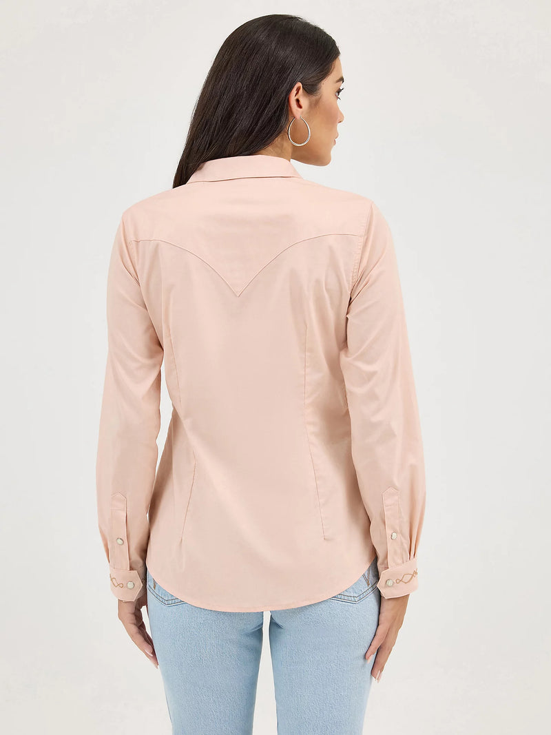 Wrangler Women's Embroidered Collar Slim Western Snap Shirt