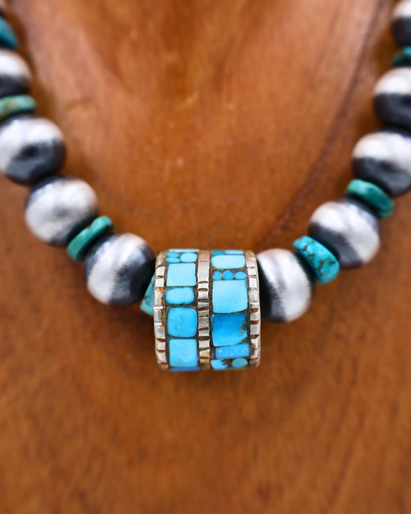 LARGE NAVAJO PEARL TURQUOISE INLAID PENDANT NECKLACE