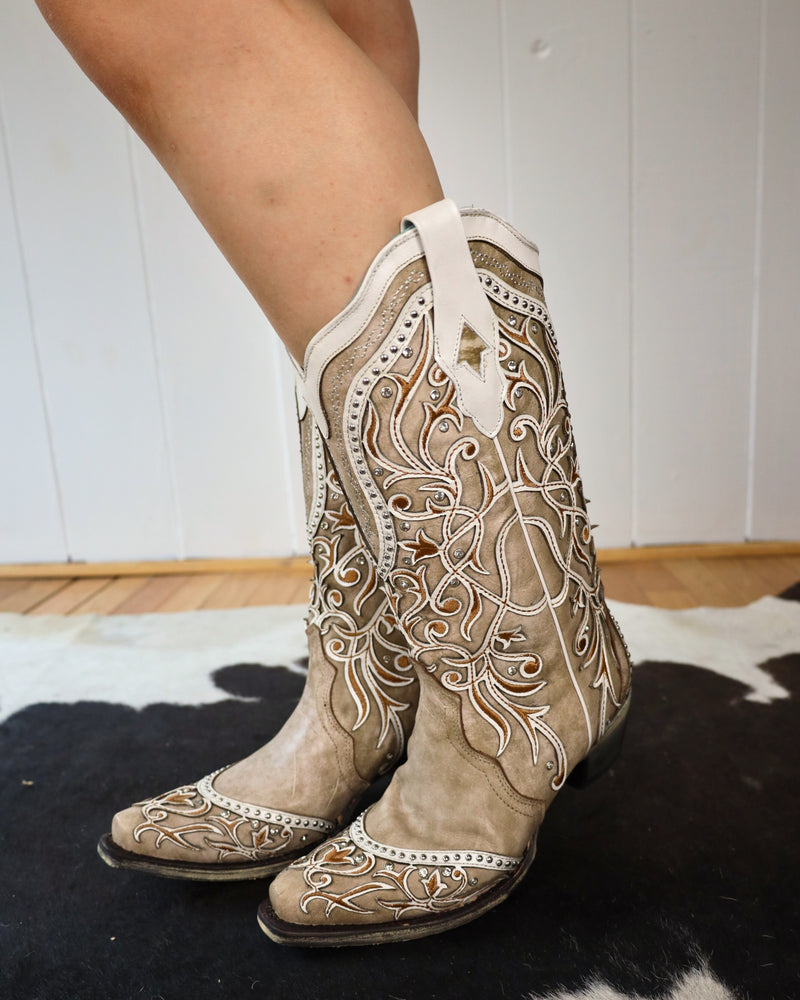 CORRAL WOMEN'S EMBROIDERED STUDDED CRYSTAL BOOT