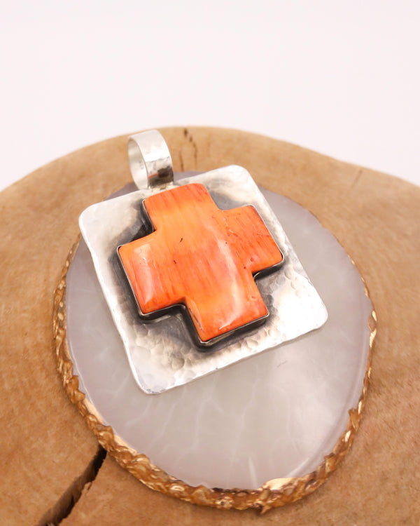 RICHARD SCHMIDT EXTRA LARGE SPINY OYSTER CROSS ON SQUARE PENDANT 