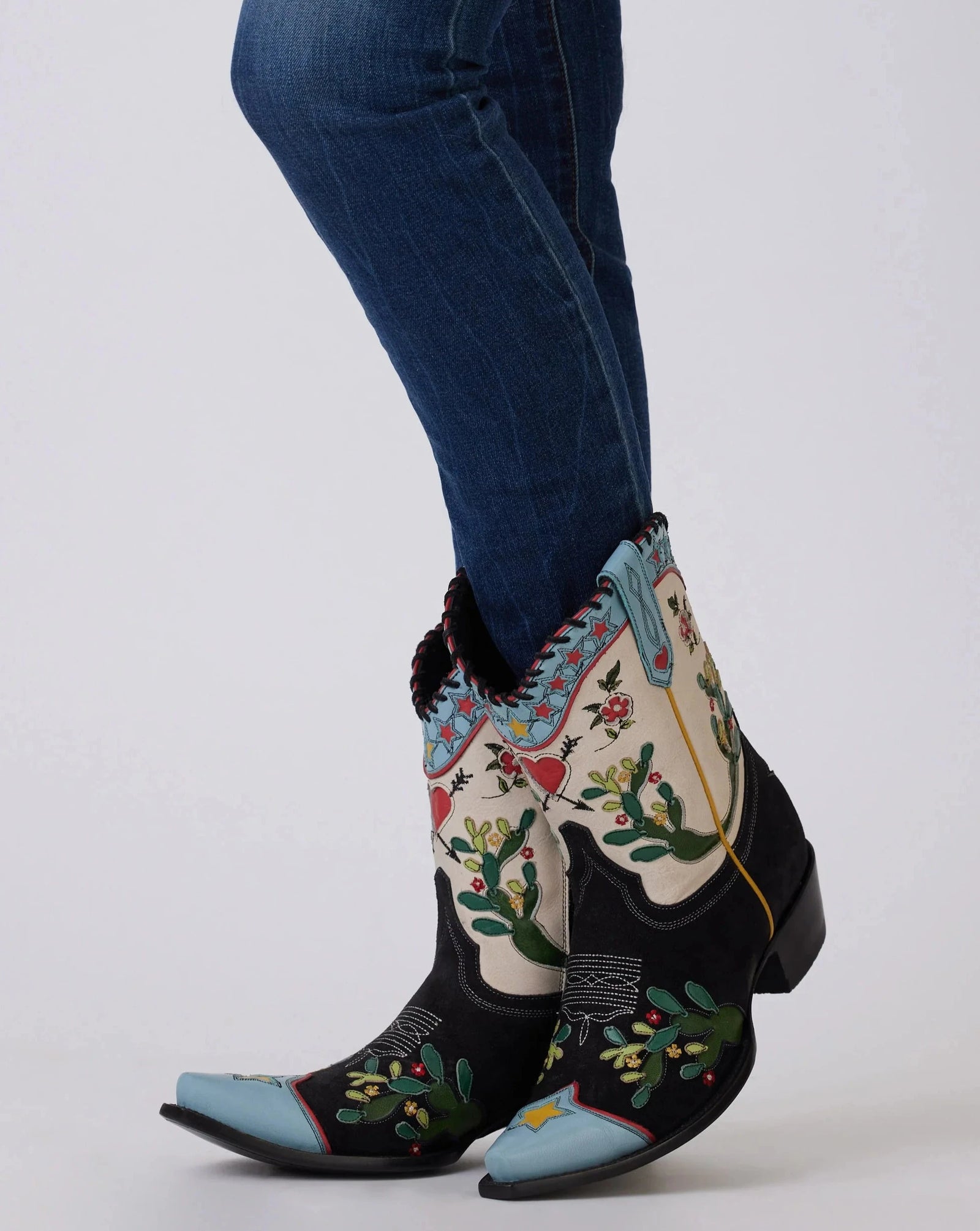 2023_Boots_4413_5000x_6b5273d6