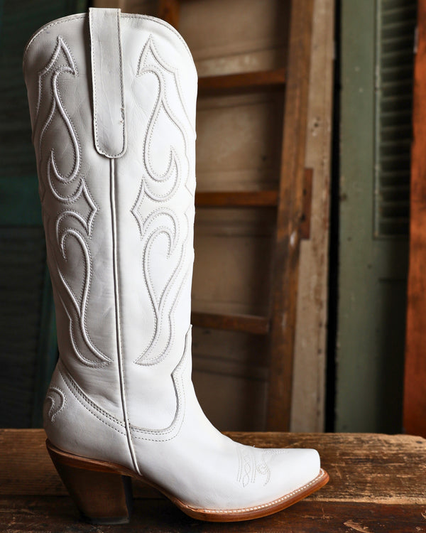 Corral Women's Pure White Embroidery Snip Toe Boot