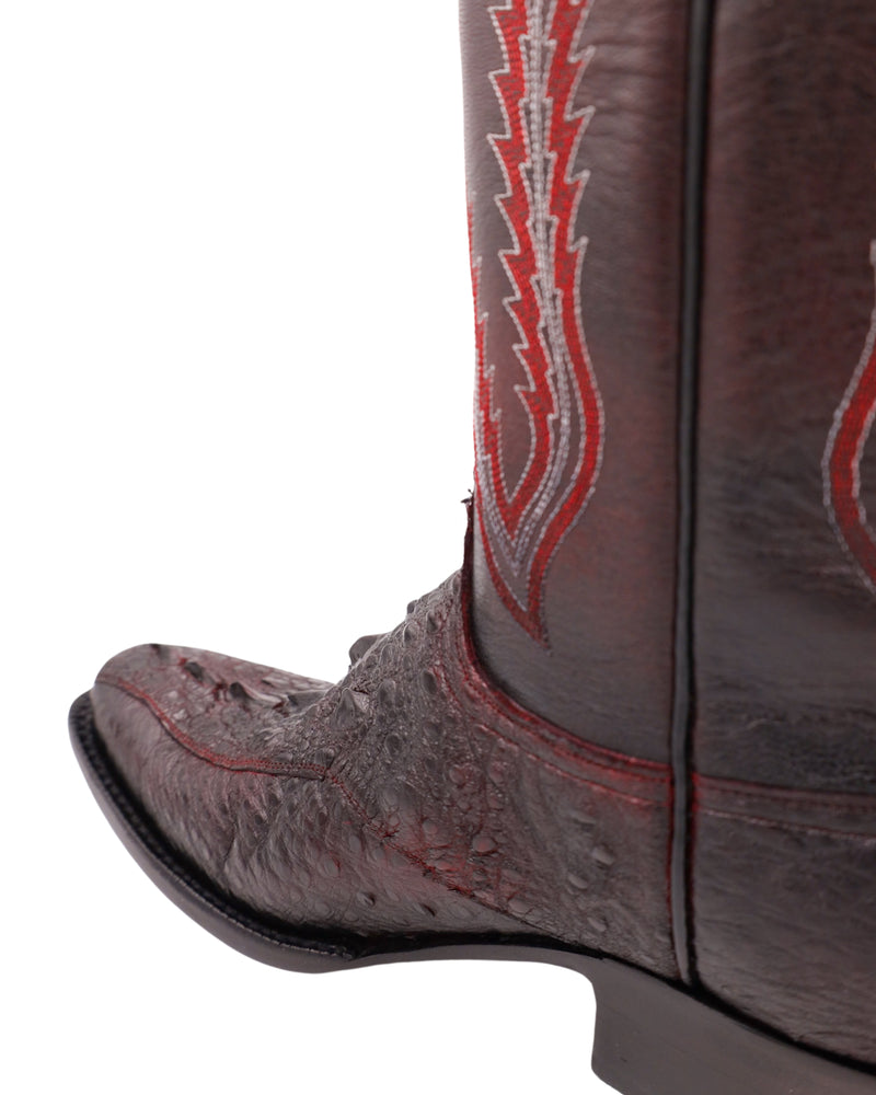  Snapping turtle boots feature a waxahachie cord pattern and a rich brown and ranch hand shaft.