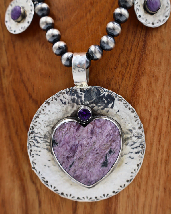 RICHARD SCHMIDT AMETHYST HEART NAVAJO PEARL NECKLACE