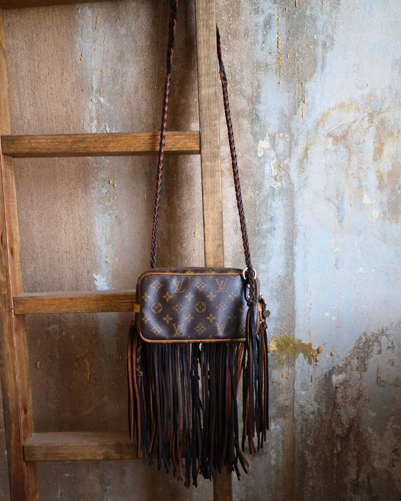 LEATHER AND VODKA MARLY CHOCOLATE AND NOIR 30CT BISBEE TURQUOISE BAG