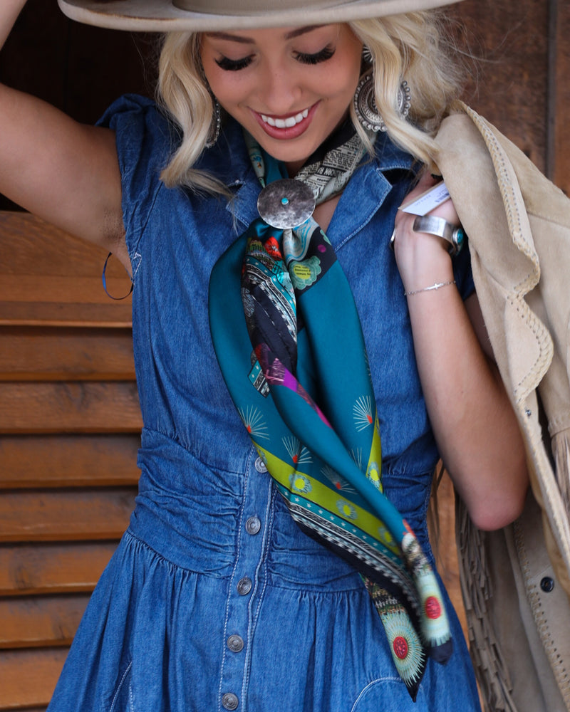 RICHARD SCHMIDT DISC WITH SMALL TURQUOISE ROUND SCARF SLIDE