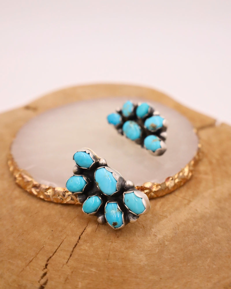 TURQUOISE HALF CLUSTER POST EARRING 