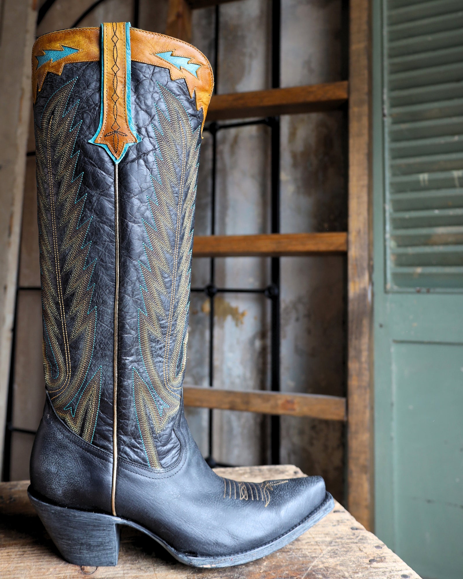 360_ce92d632-8b74-46bb-accb-