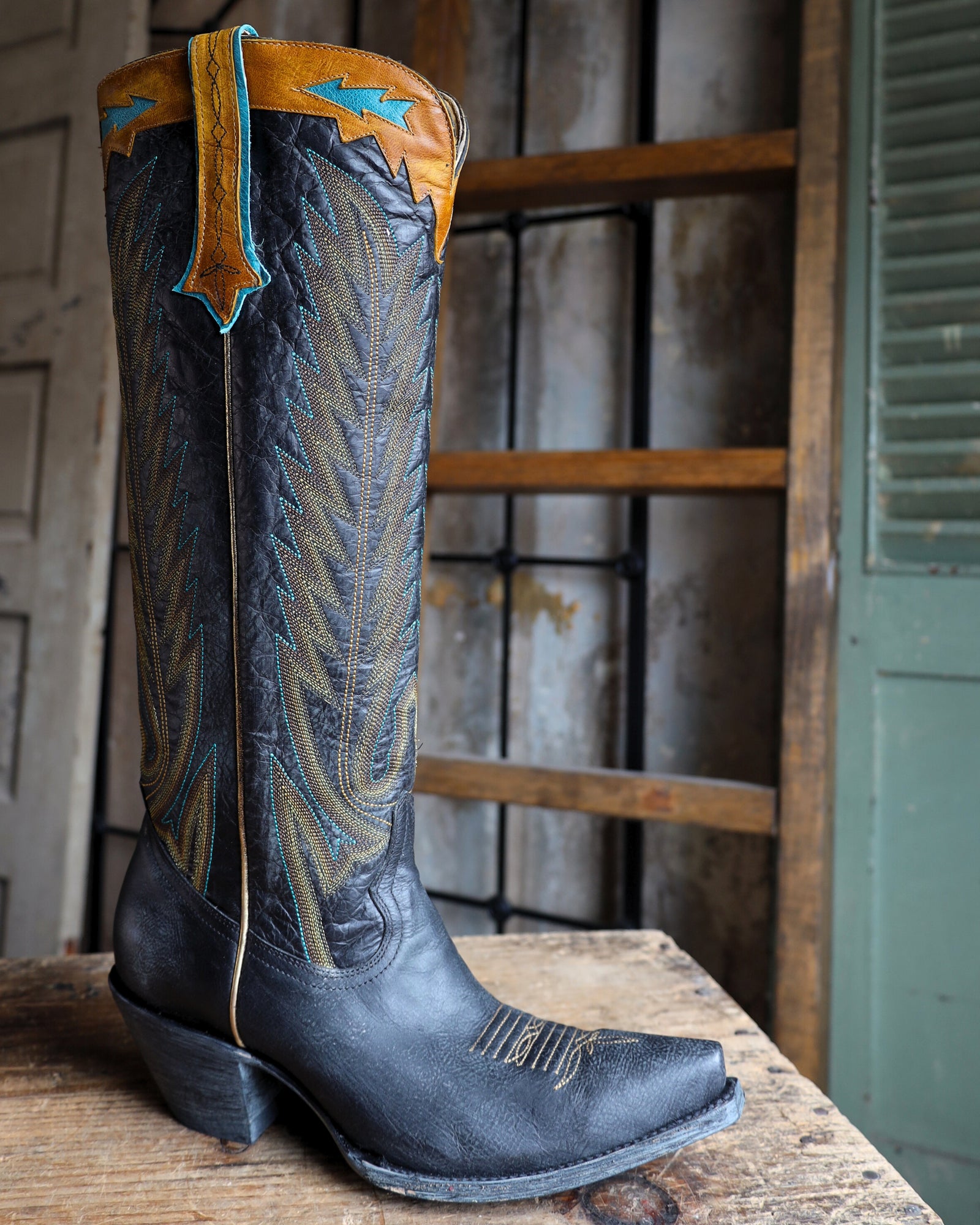 YIPPEE KI YAY BY OLD GRINGO WOMEN'S BLACK YUCATAN 17