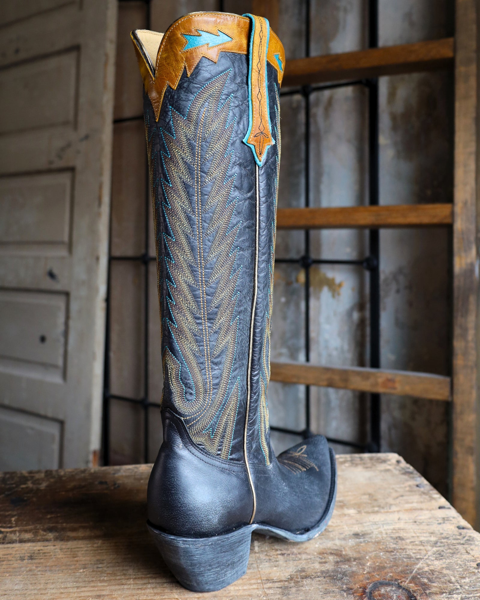YIPPEE KI YAY BY OLD GRINGO WOMEN'S BLACK YUCATAN 17