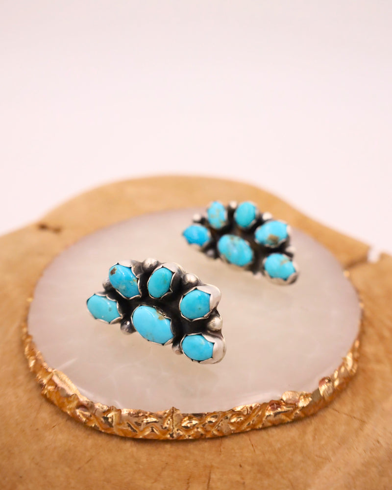 TURQUOISE HALF CLUSTER POST EARRING 