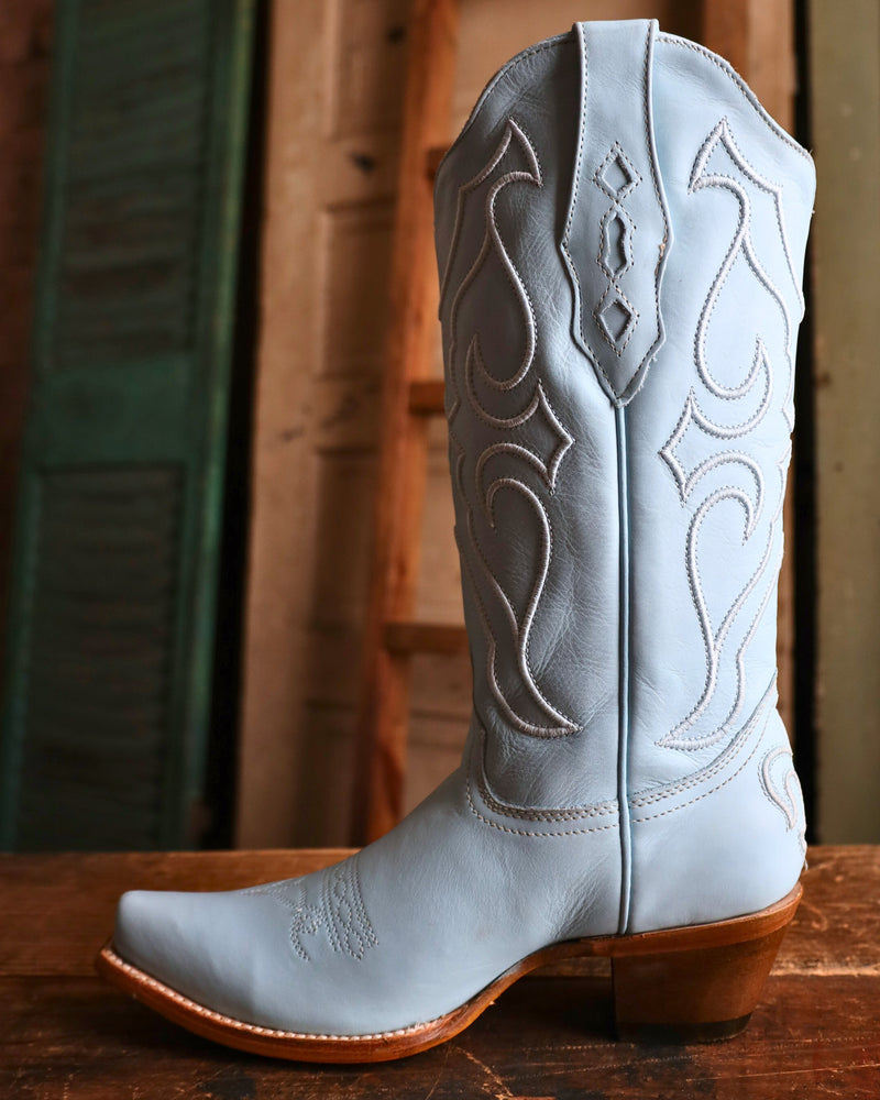 CORRAL WOMEN'S BABY BLUE EMBROIDERY WESTERN BOOT