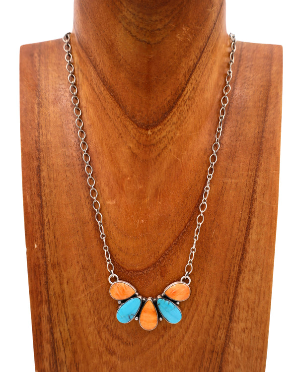 TURQUOISE AND SPINY OYSTER HALF CLUSTER NECKLACE