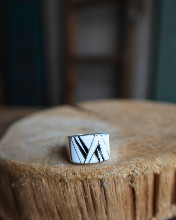 Black and White Inlay Ring- Size 9