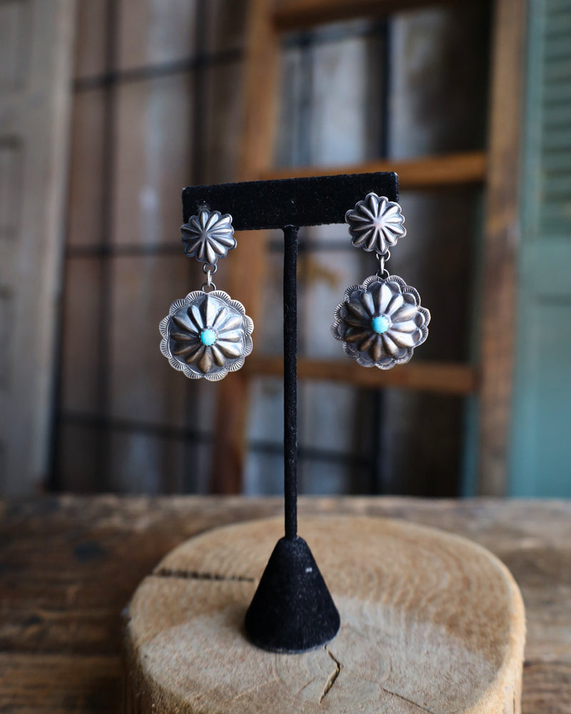 STARBURST CONCHO TURQUOISE ROUND EARRING 