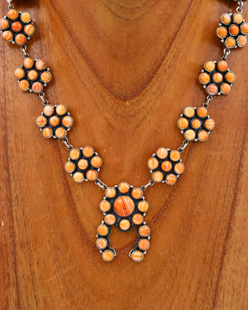 FEDERICO SPINY OYSTER MINI SQUASH NECKLACE