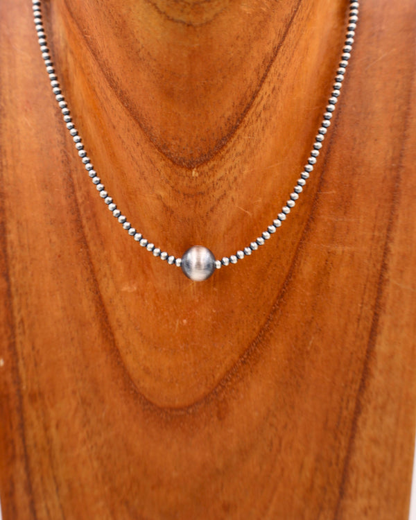 16" NAVAJO PEARL 12mm CENTER NECKLACE