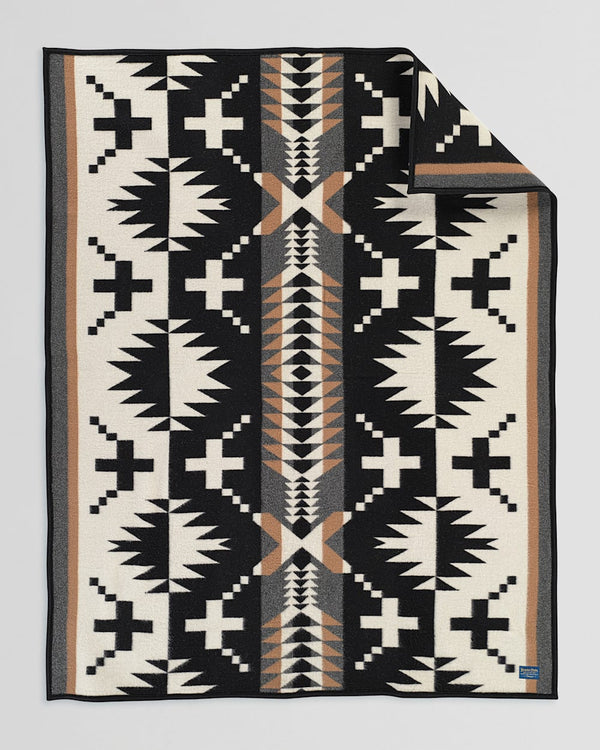 PENDLETON SPIDER ROCK THROW