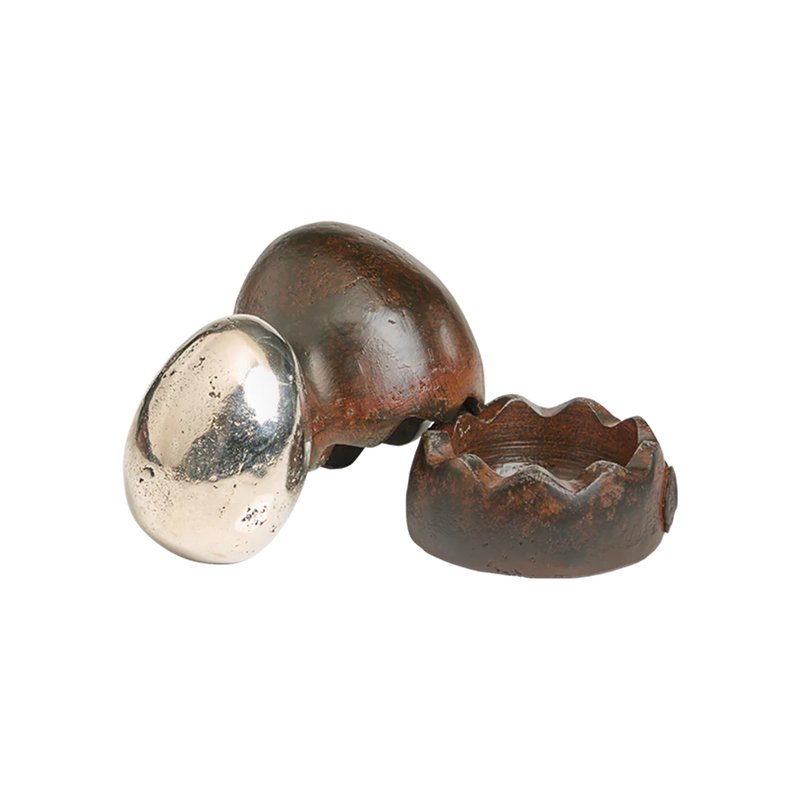 JAN BARBOGLIO SORPRESA EGG SHELL WITH EGG FIGURE 