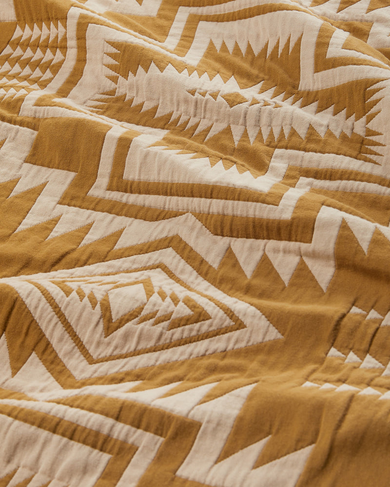 PENDLETON HARDING STAR COTTON MATELASSE COVERLET- KING – Maverick