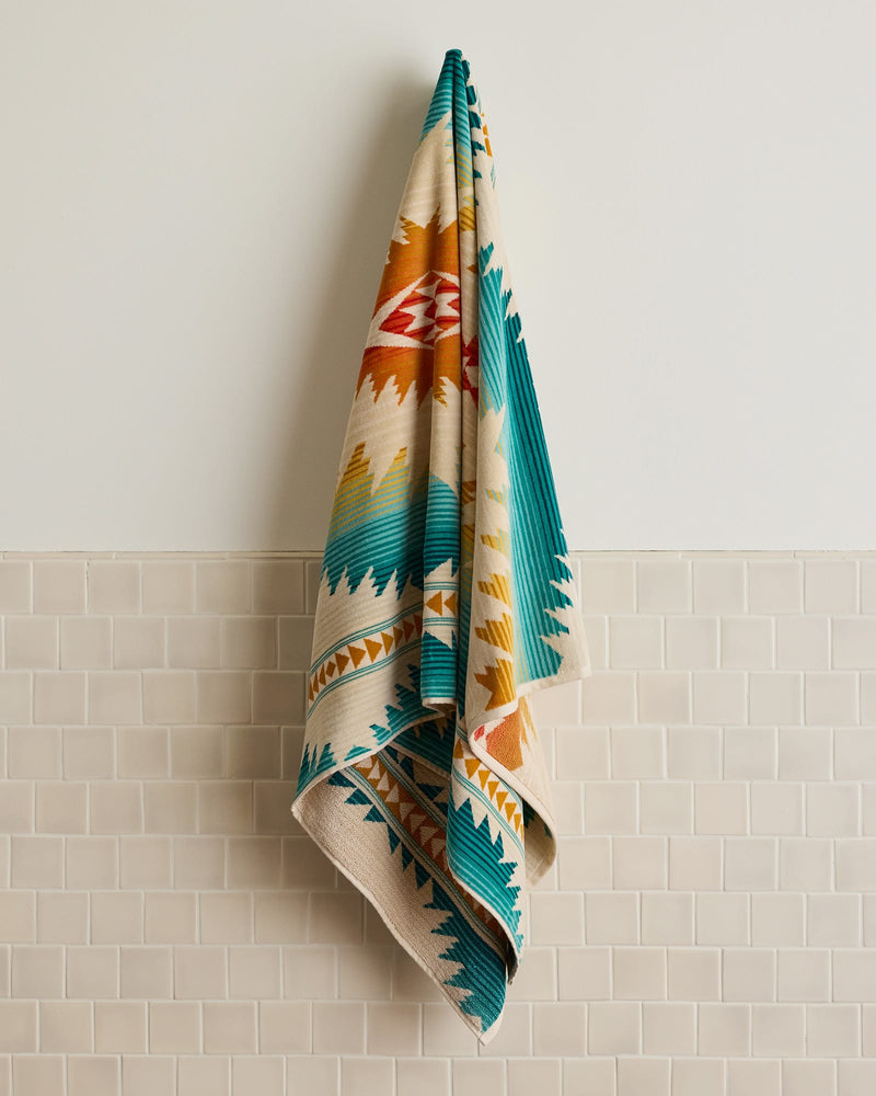 PENDLETON SUNSET PASS SPA TOWEL