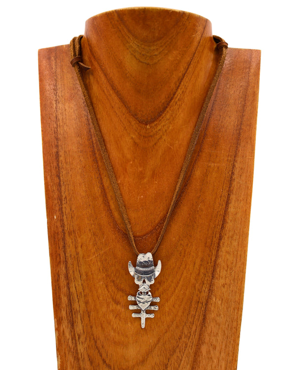 THE WINGED HEART MAVERICK MAN LEATHER NECKLACE