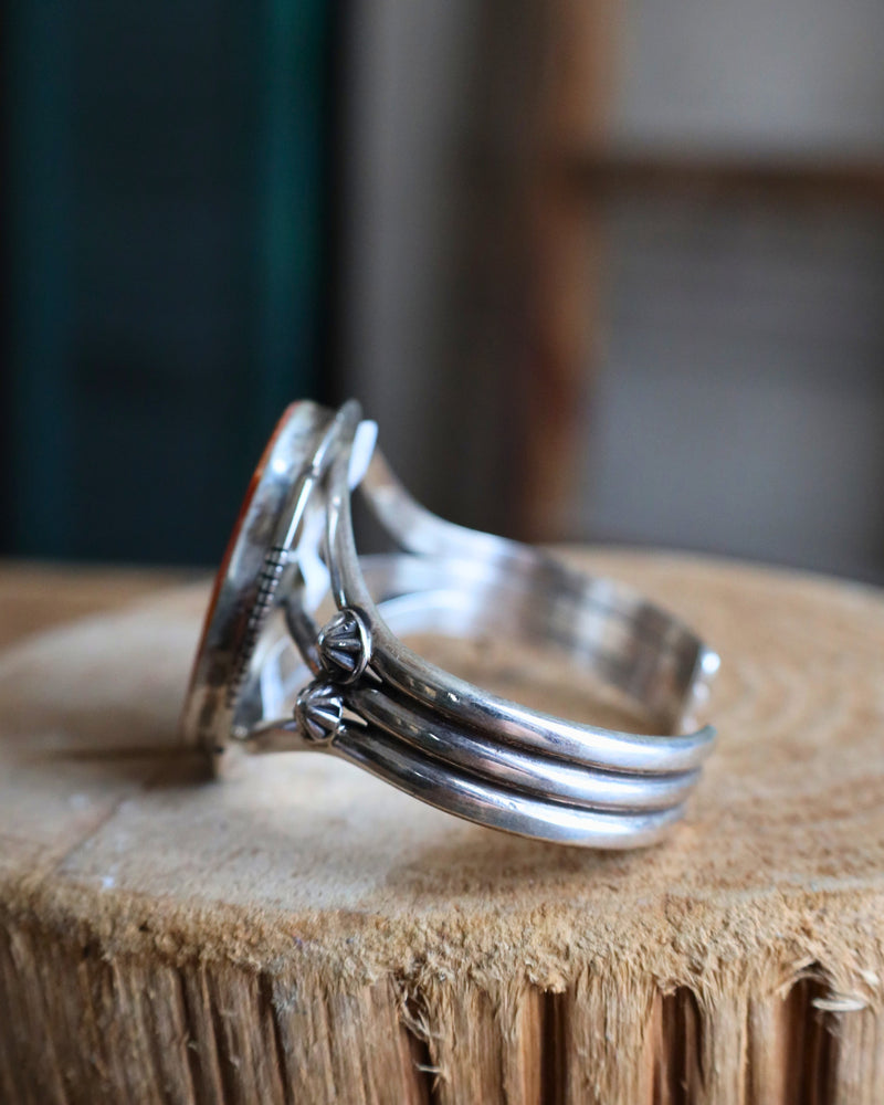 Extra Large Spiny Oyster Oval Cuff