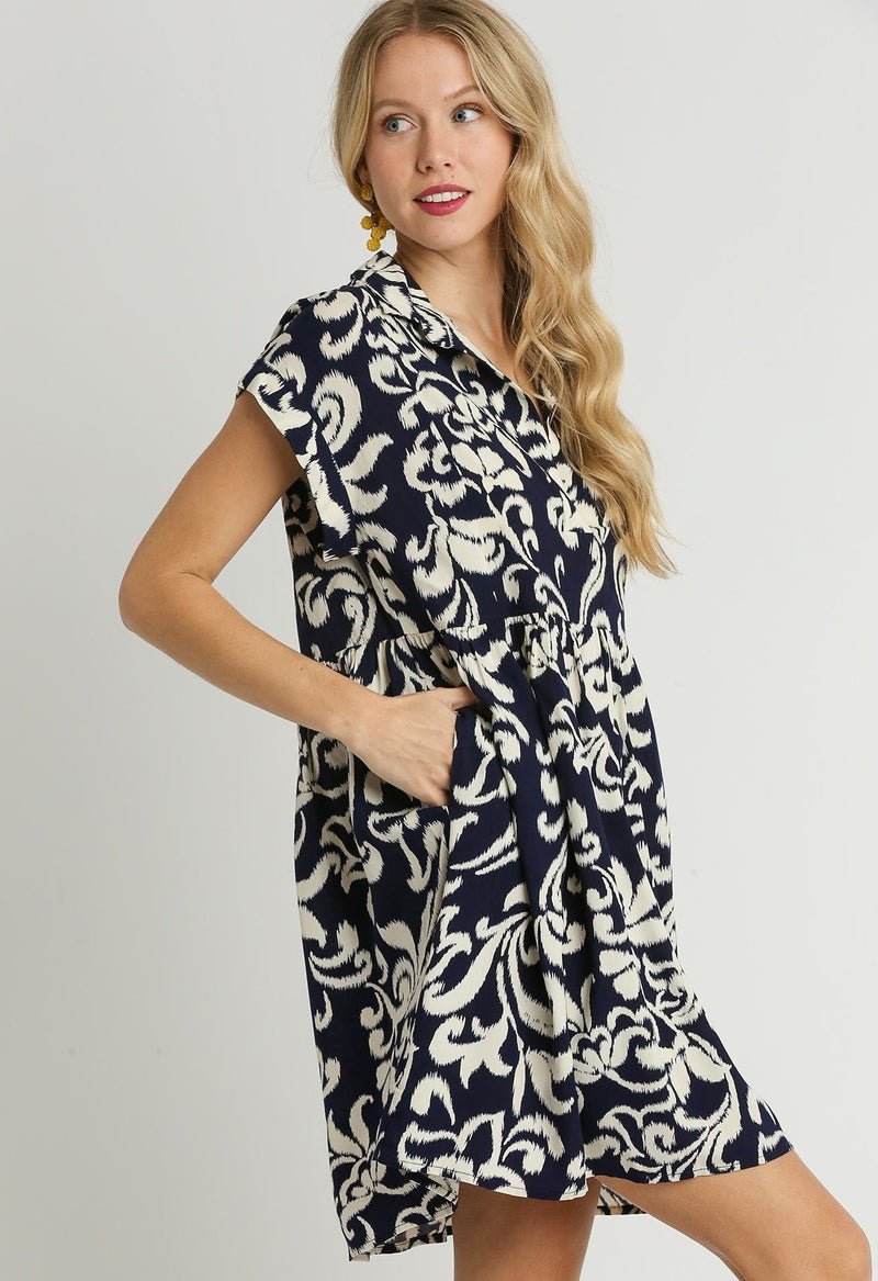 Two Tone Abstract Print Collared Baby Doll Dress with Side Pockets